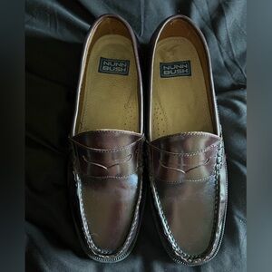 Nunn Bush Burgundy penny loafer size 11M